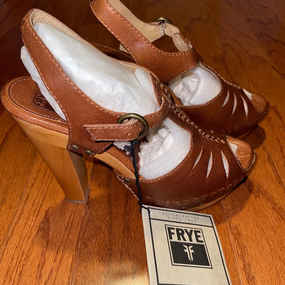Frye Fran X Stitch open toe platform